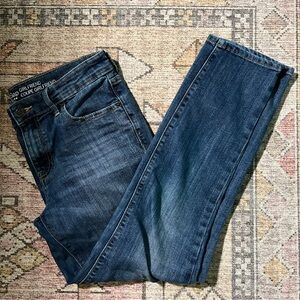 GAP Girlfriend Coupe Jeans in Dark Indigo Size 4/27R